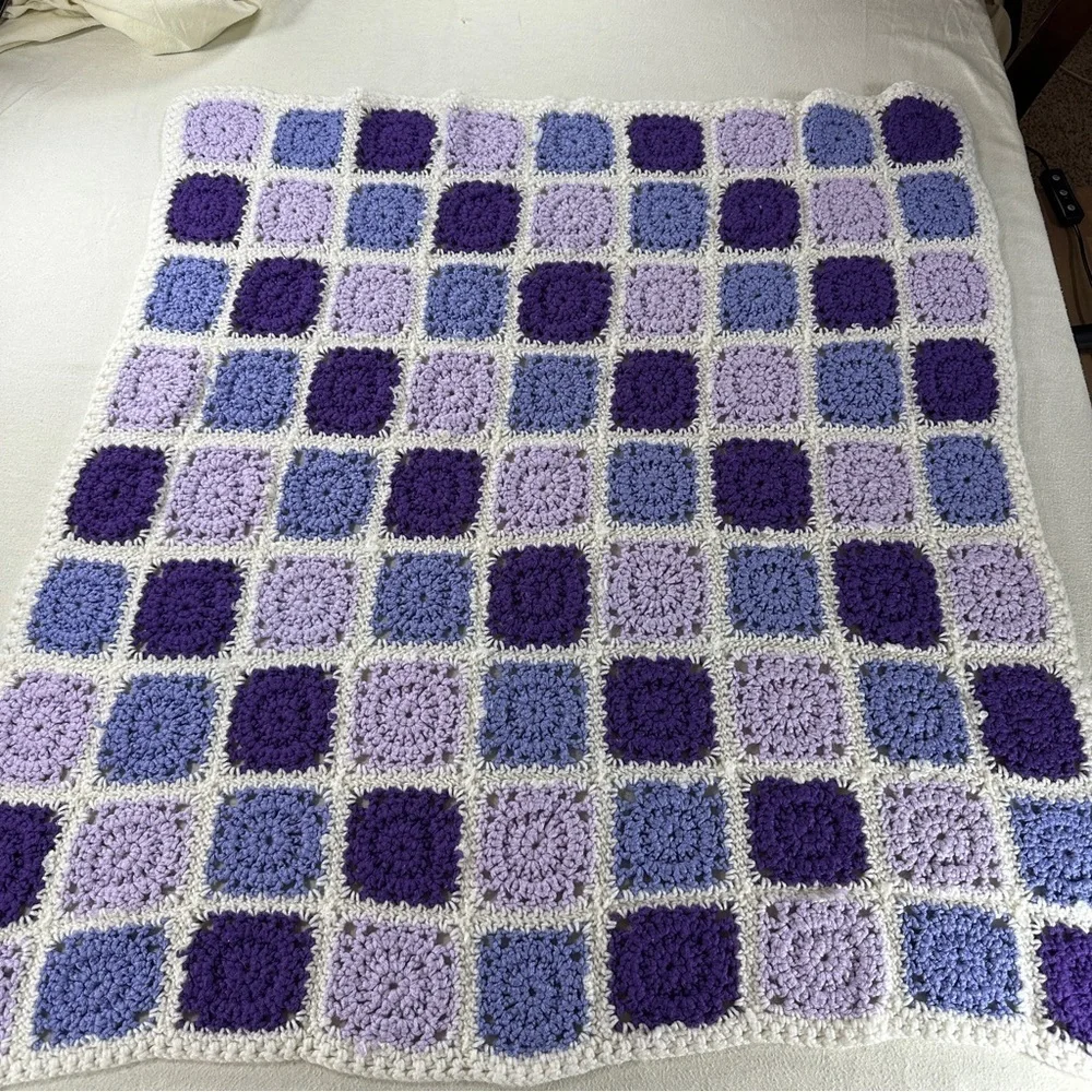 Hand knitted Granny Square Purple and Lavender Crochet Blanket Size 35”x32.5”